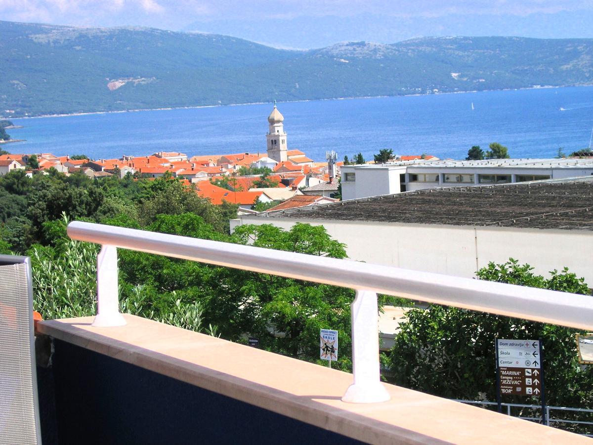 Apartments Oribella Крк Экстерьер фото